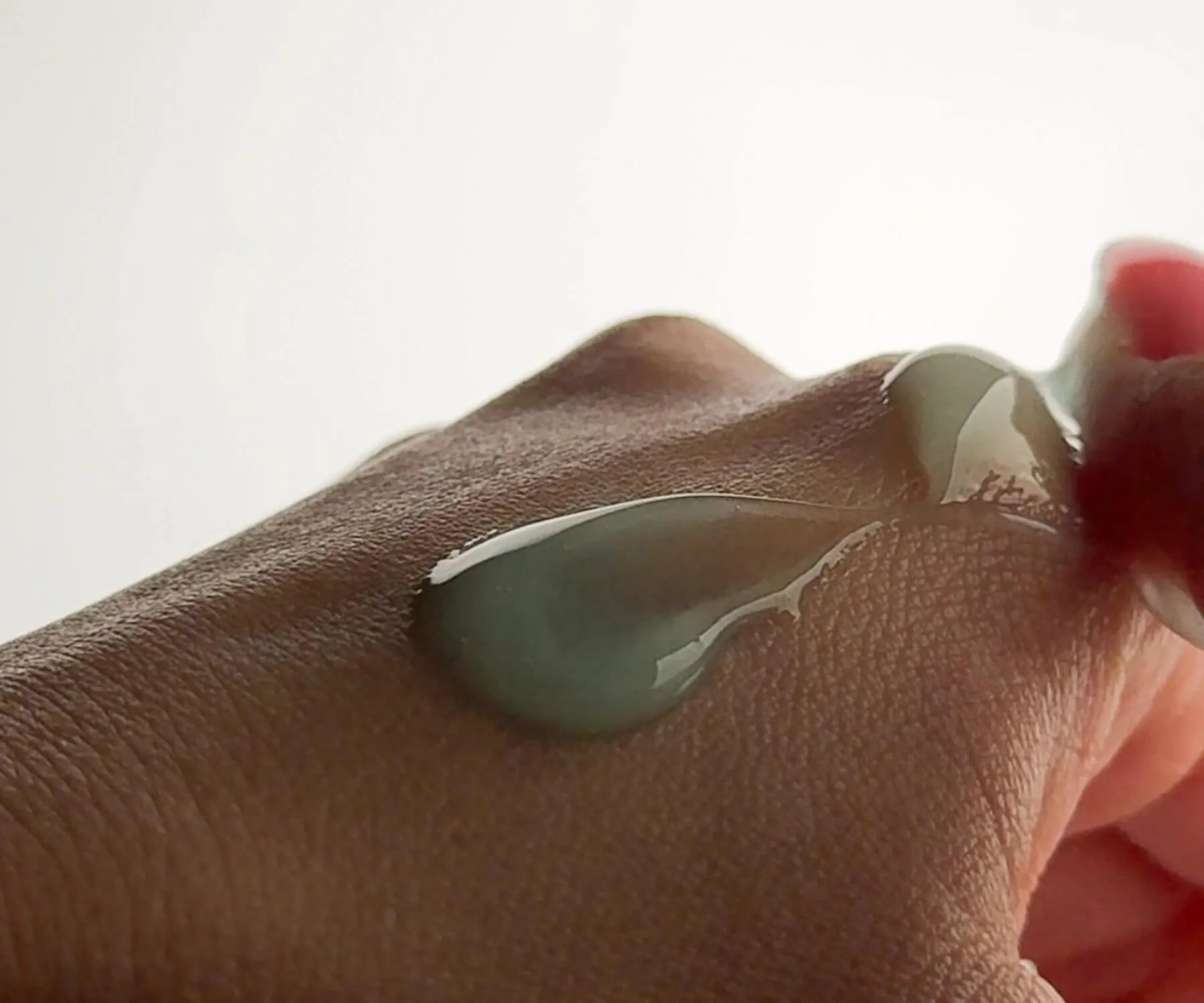 AG SKIN - MOISTURIZING CLEANSING GEL